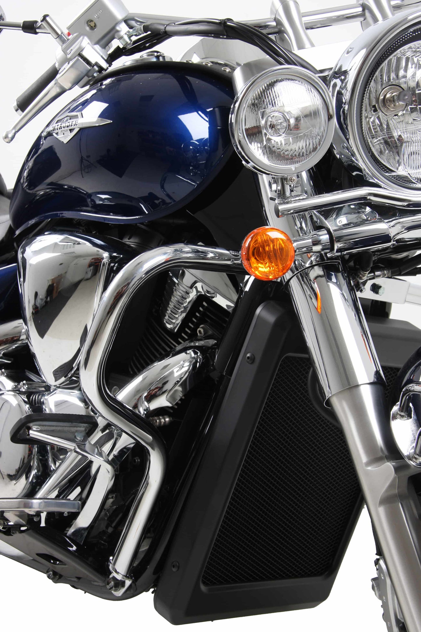 Hepco & Becker Engine protection bar chrome for Suzuki C 1800 R Intruder (2008-)
