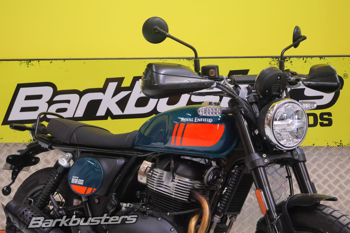 Barkbusters Hardware kit - Two Point Mount:
ROYAL ENFIELD BEAR 650 (2025-)