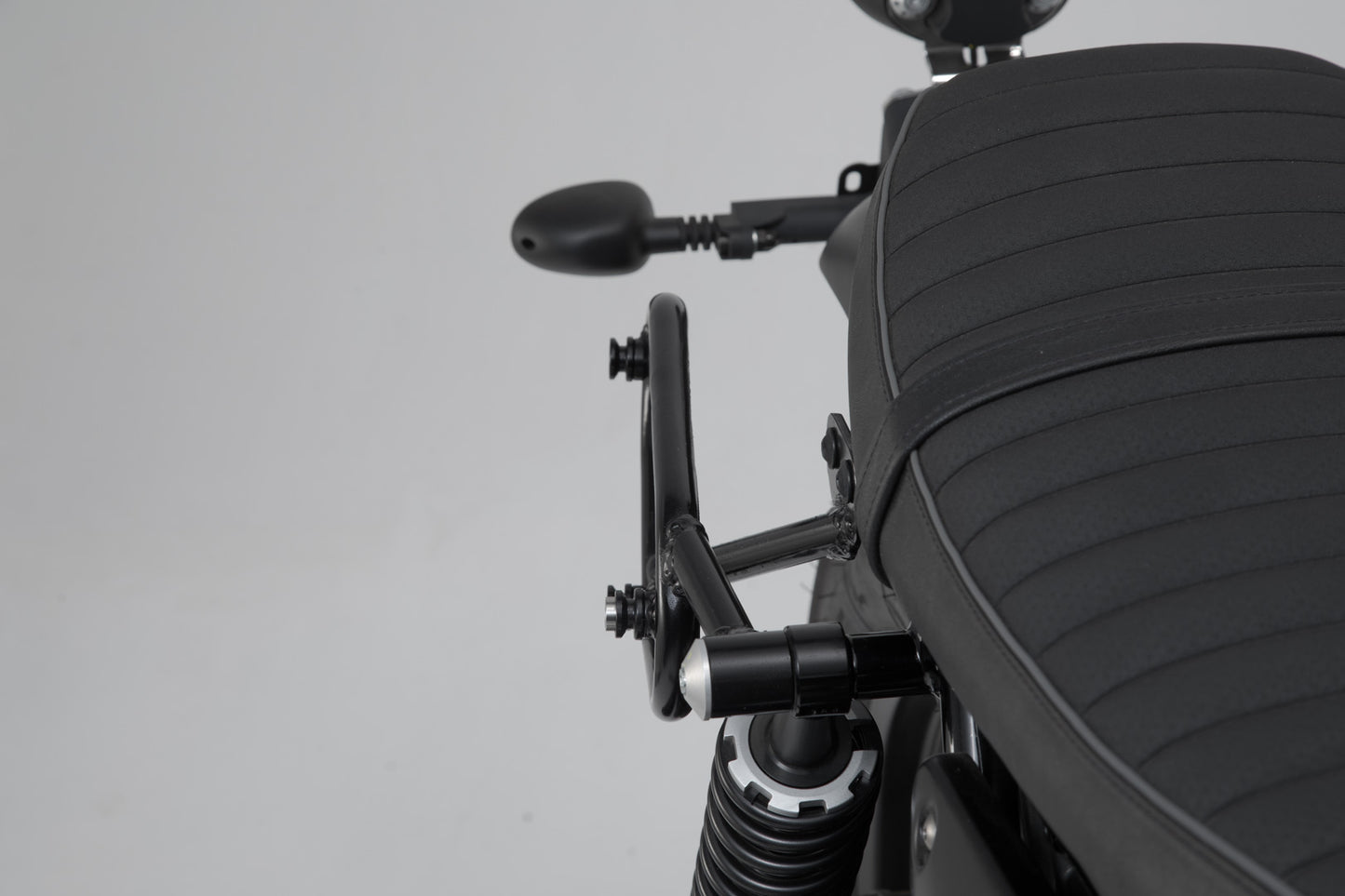 SW-Motech Legend Gear side bag system LC