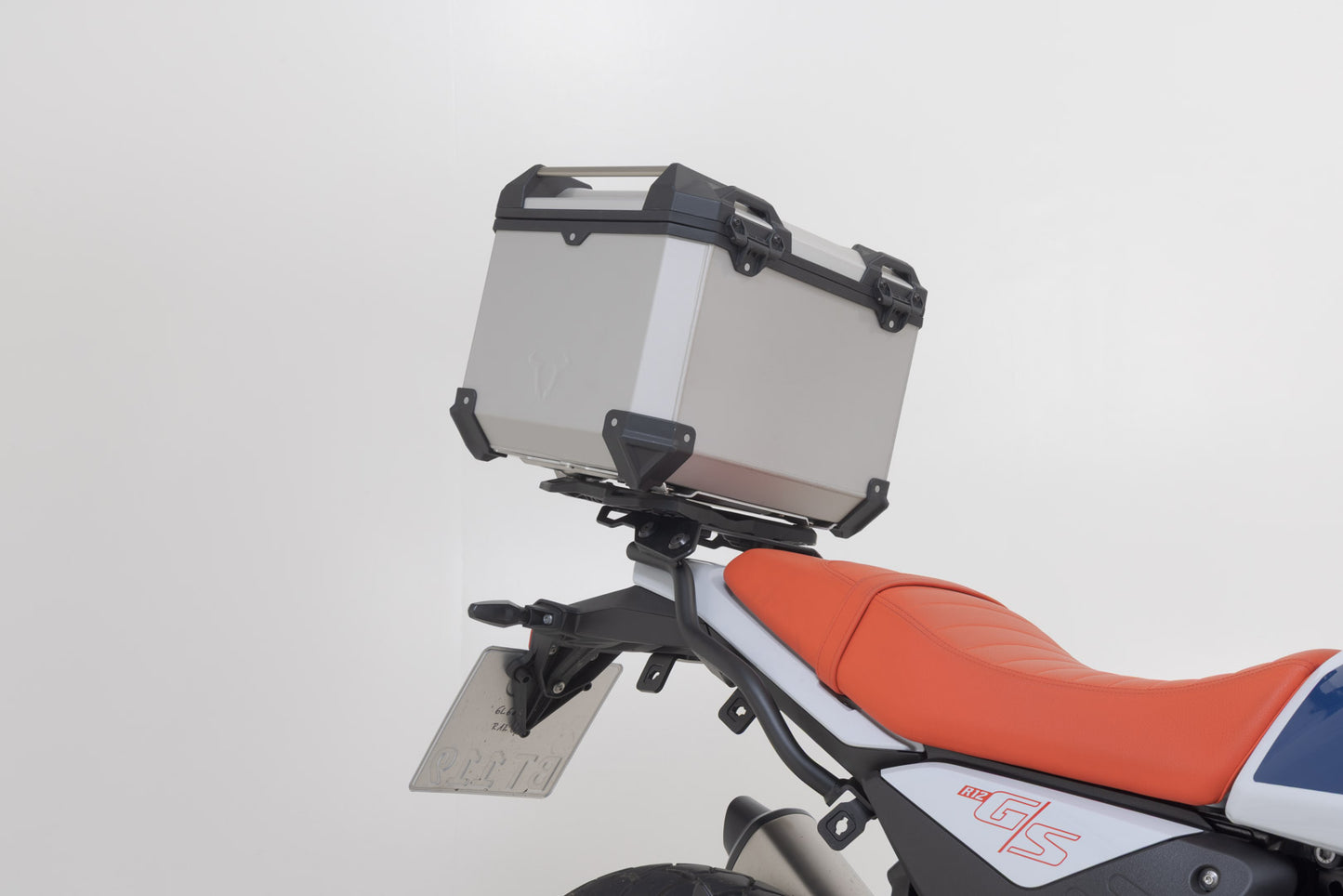 SW-Motech TRAX ADV top case system