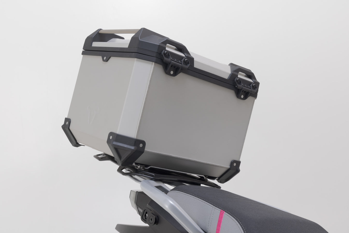 SW-Motech TRAX ADV top case system