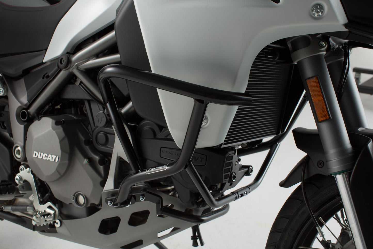 SW-Motech Crash bar