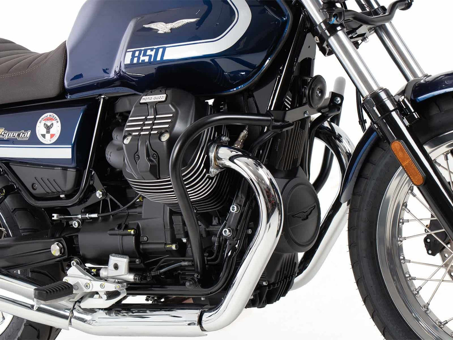 Hepco & Becker Engine protection bar black for Moto Guzzi V7 Special/Stone/Centenario (850 ccm) (2021-2024)