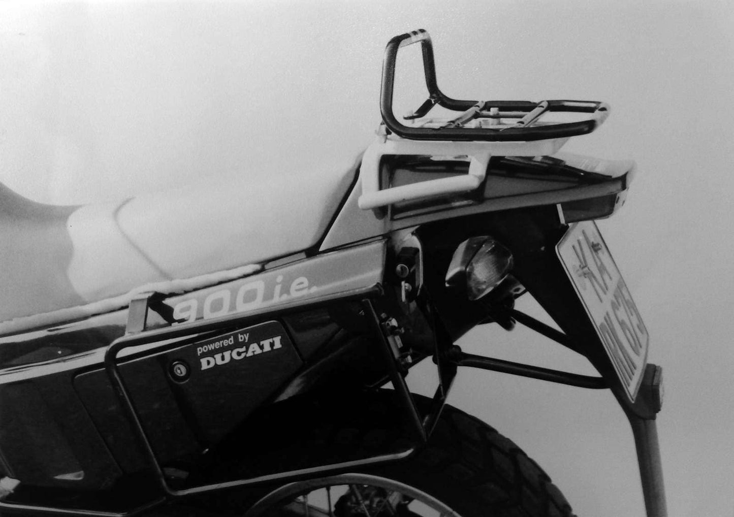 Hepco & Becker Topcase carrier tube-type black for Cagiva Elefant 750 i.e./GT/AC/Elefant 900 i.e./GT (1993-1997)