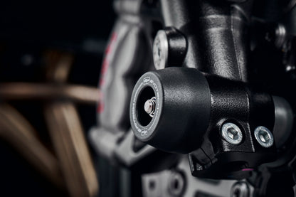 Evotech Front Spindle Bobbins - Triumph Street Triple R (2020-2022)