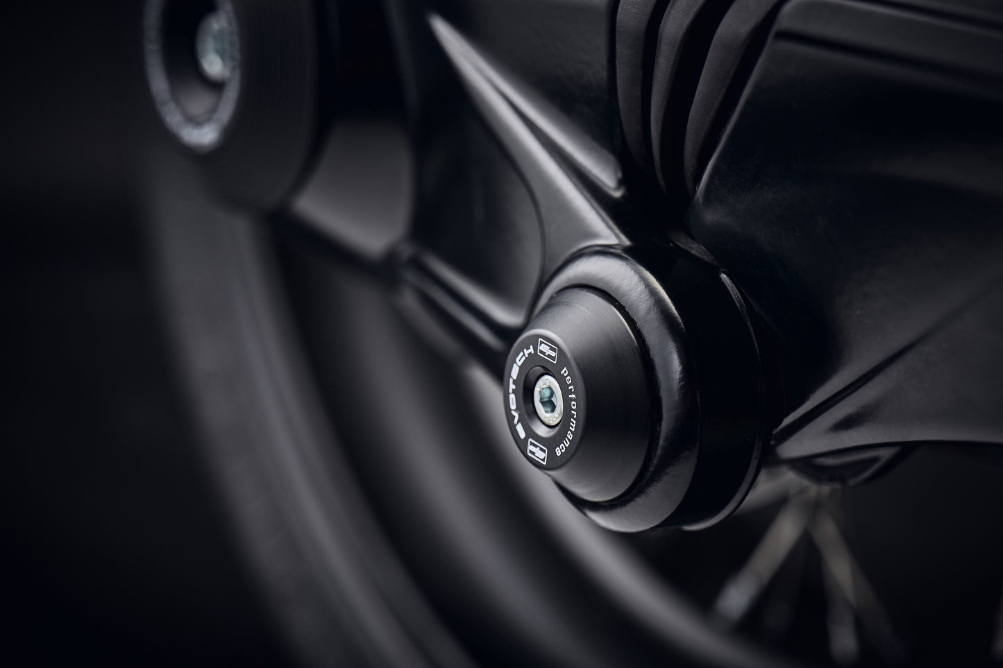Evotech Swingarm Protection - BMW R nineT Racer (2017+)