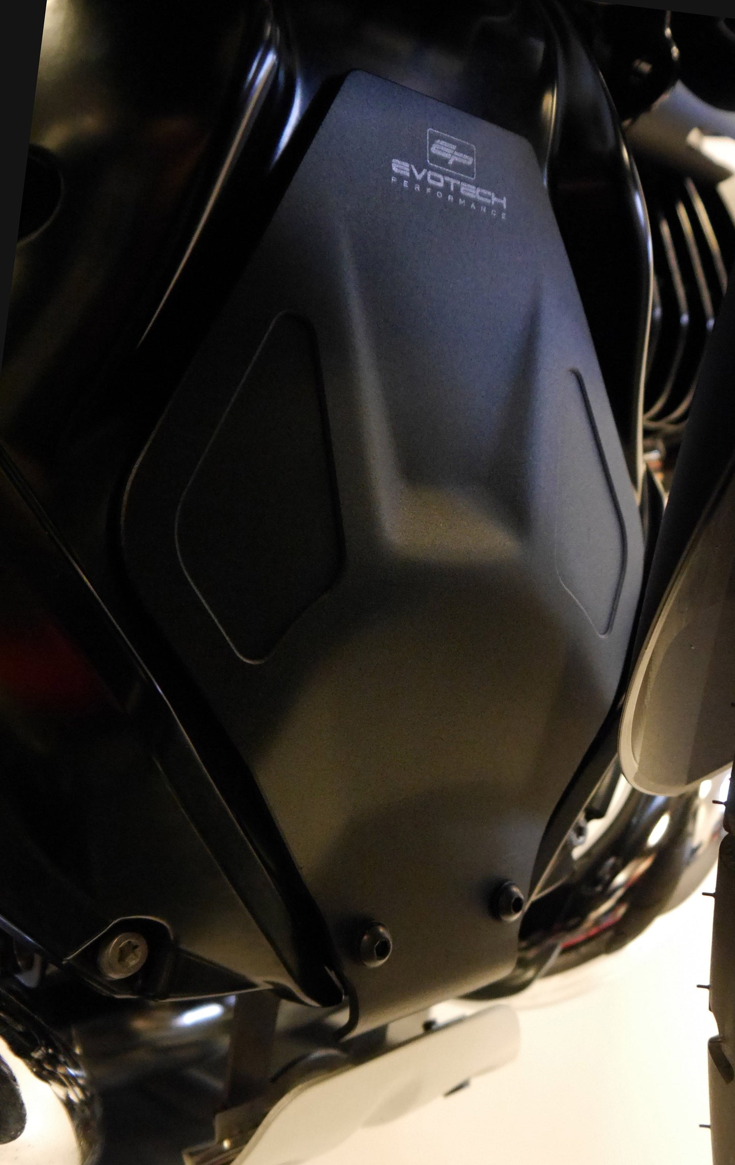 Evotech Engine Guard - BMW R 1200 GS Adventure (2013 - 2018)