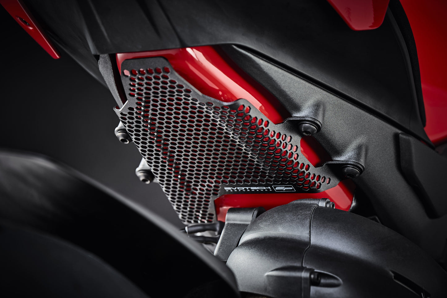 Evotech Ducati Panigale V4 Fuel Tank Cover Guard (2018 - 2020)