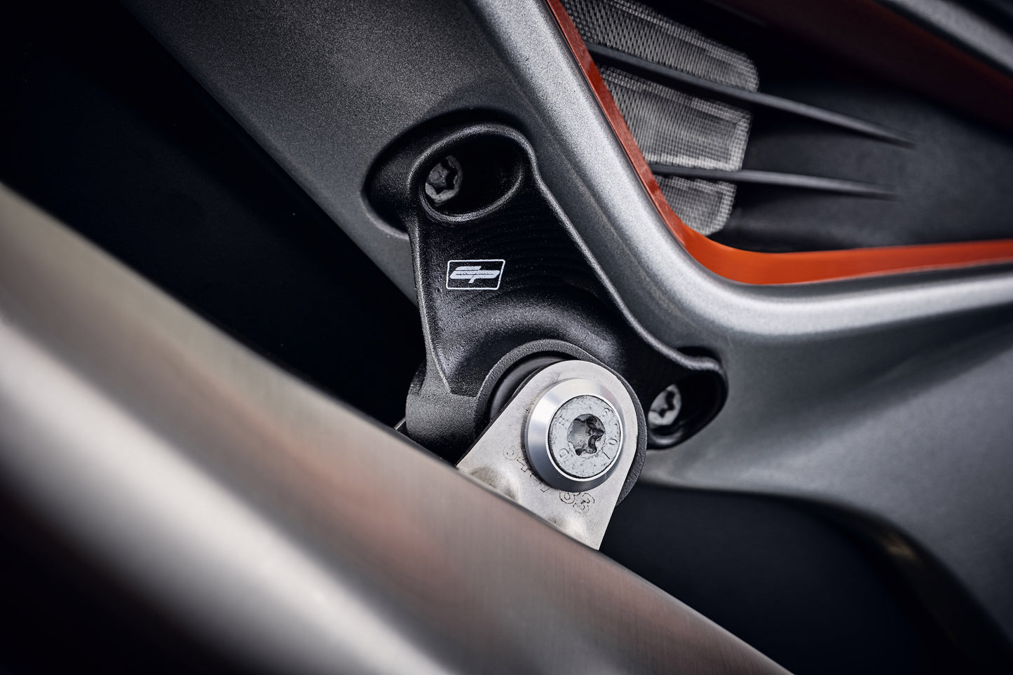 Evotech Exhaust Hanger - KTM 890 Duke R (2020+)