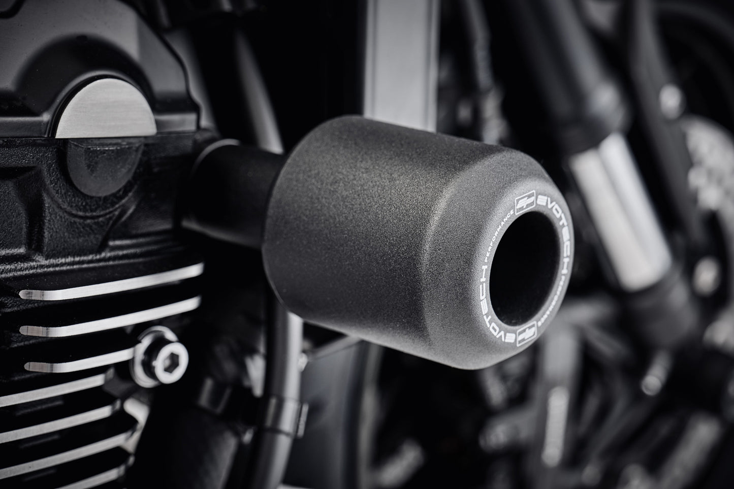 Evotech Kawasaki Z900RS Crash Protection (2018 - 2020)