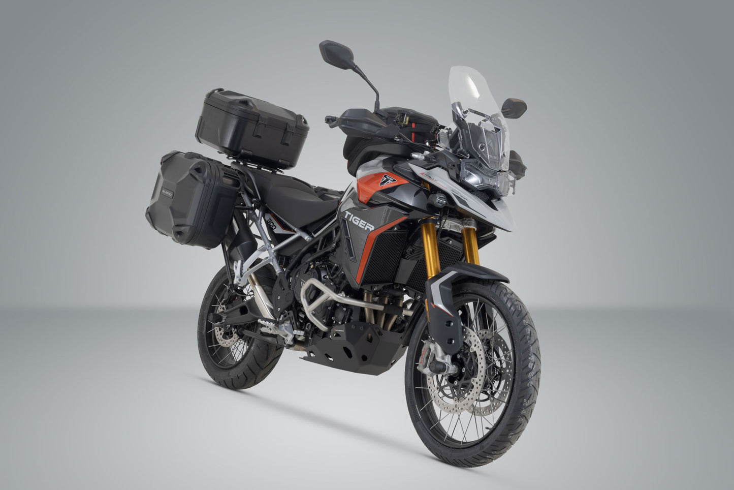SW-Motech Adventure set DUSC with top case L