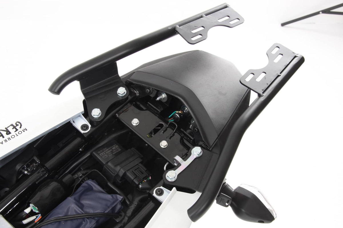 Hepco & Becker Easyrack topcasecarrier black for Honda CB 125 F (2015-2020)