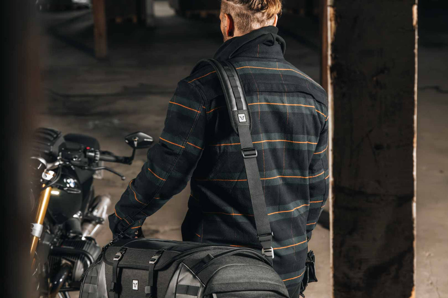 SW-Motech Legend Gear shoulder strap LA12