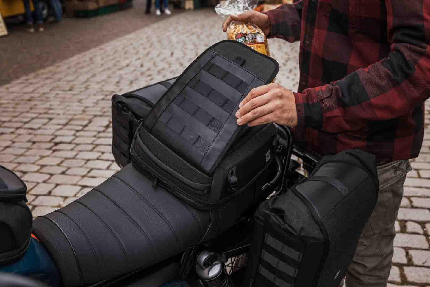 SW-Motech Legend Gear Tail Bag LR3