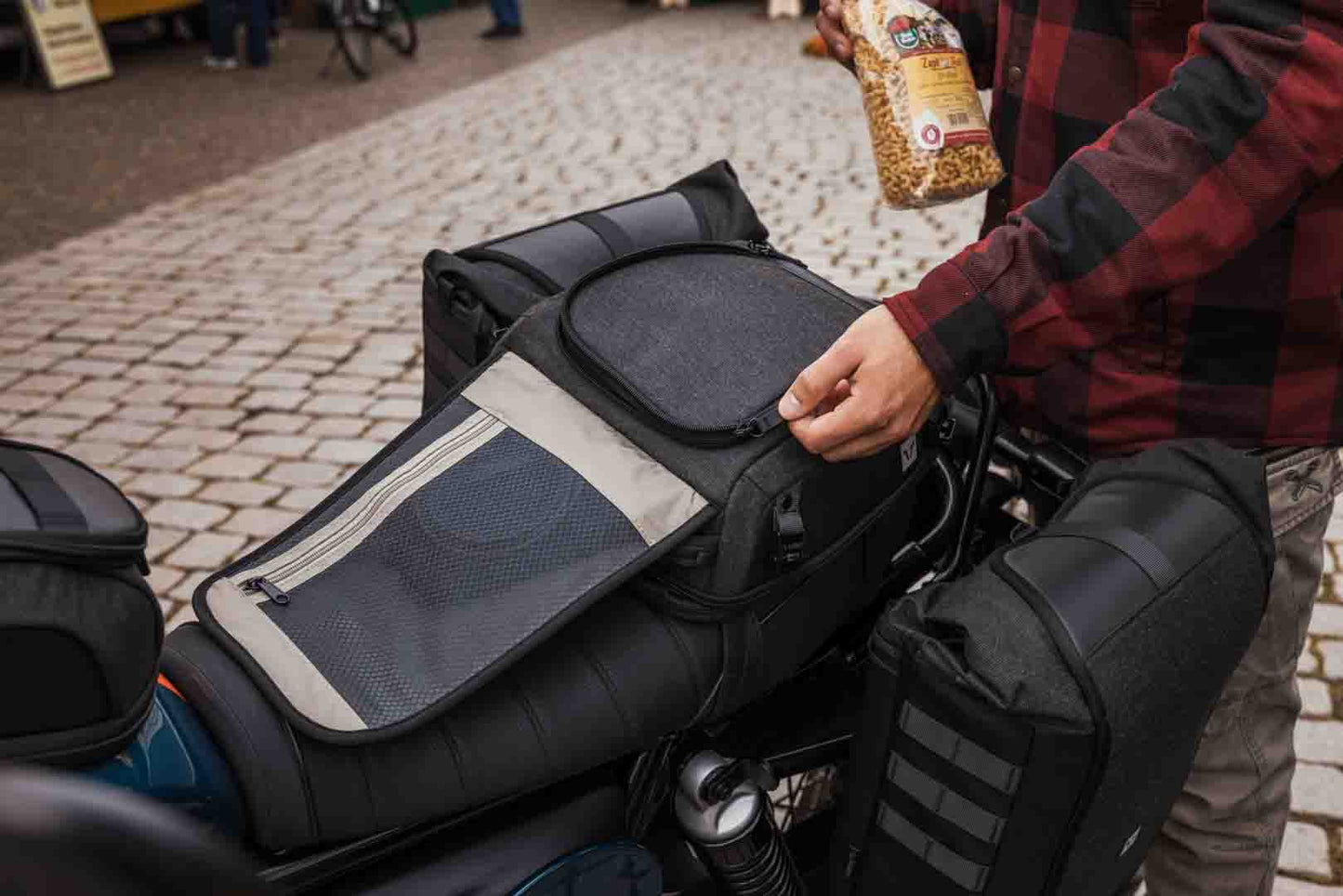 SW-Motech Legend Gear Tail Bag LR3