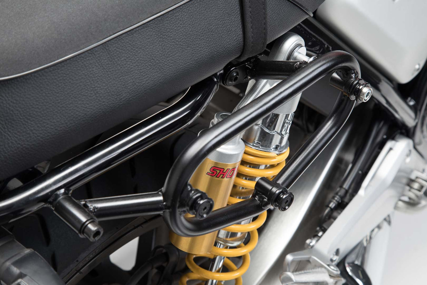 SW-Motech Legend Gear side bag system LC