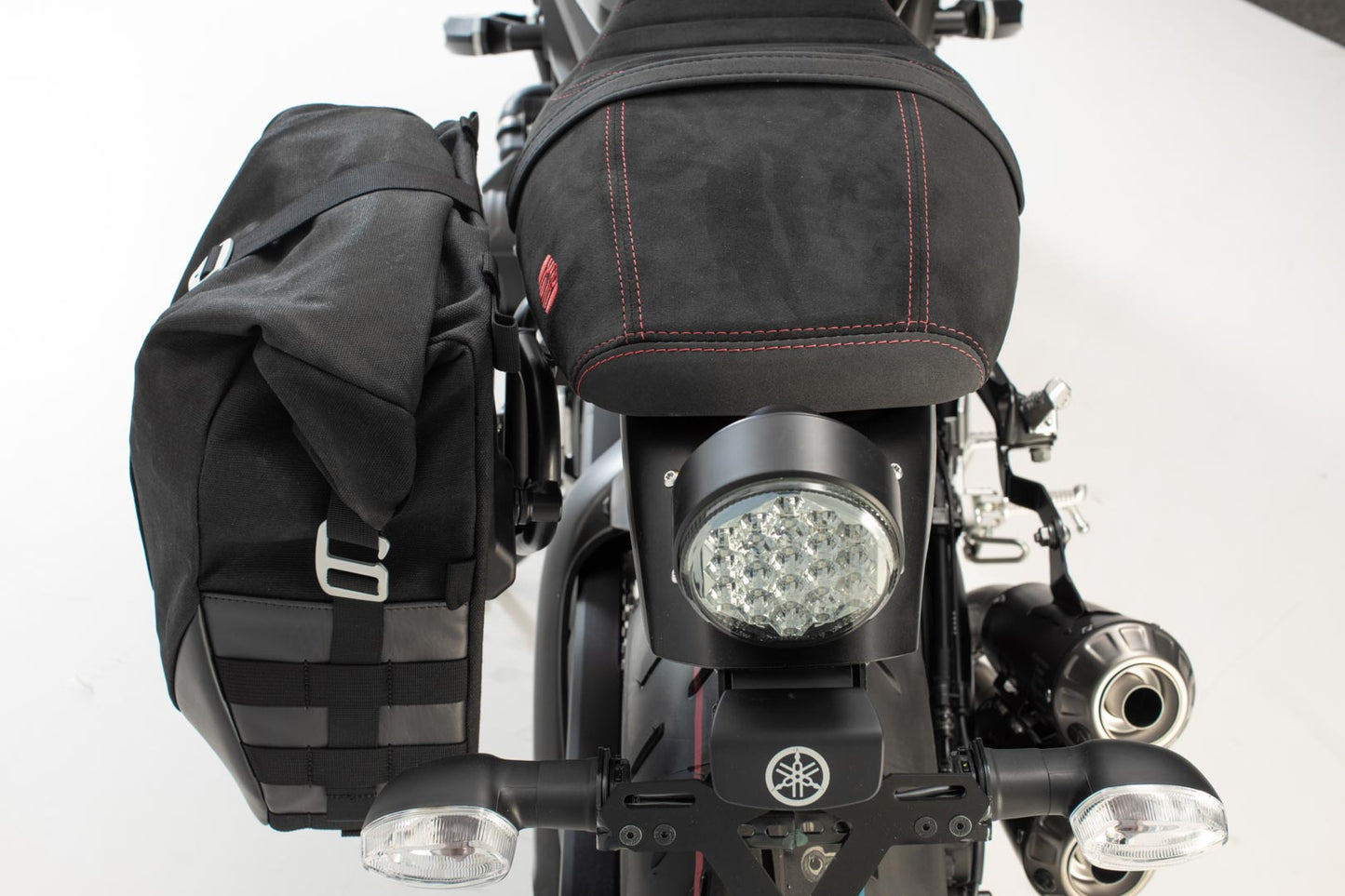 SW-Motech Legend Gear side bag system LC