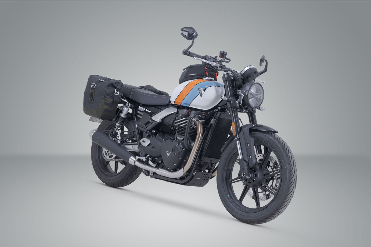 SW-Motech Legend Gear side bag system LC - Black Edition