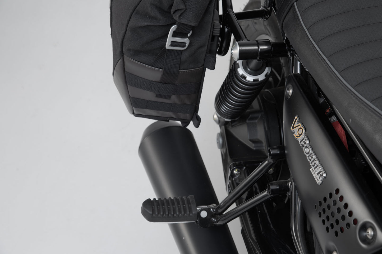 SW-Motech Legend Gear side bag system LC