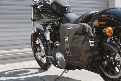 SW-Motech Legend Gear side bag system LC