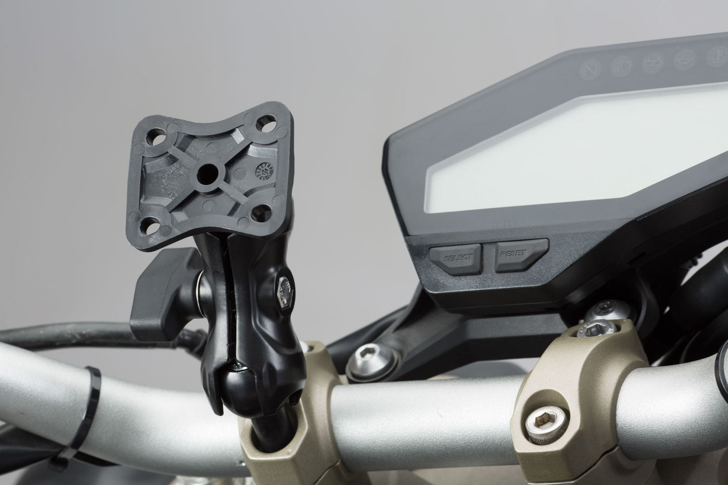 GPS mount for M8 thread