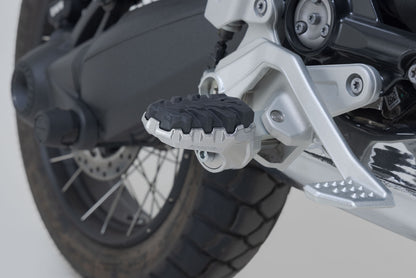 SW-Motech EVO footrest kit