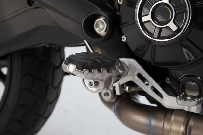SW-Motech EVO footrest kit