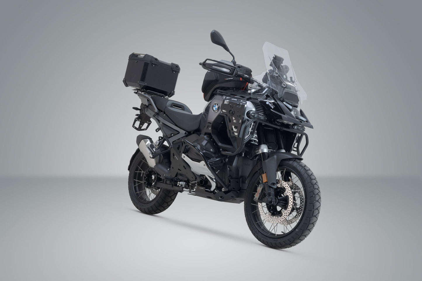 SW-Motech TRAX ADV top case system