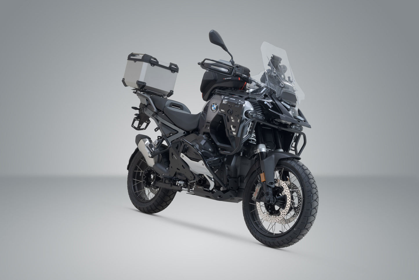 SW-Motech TRAX ADV top case system