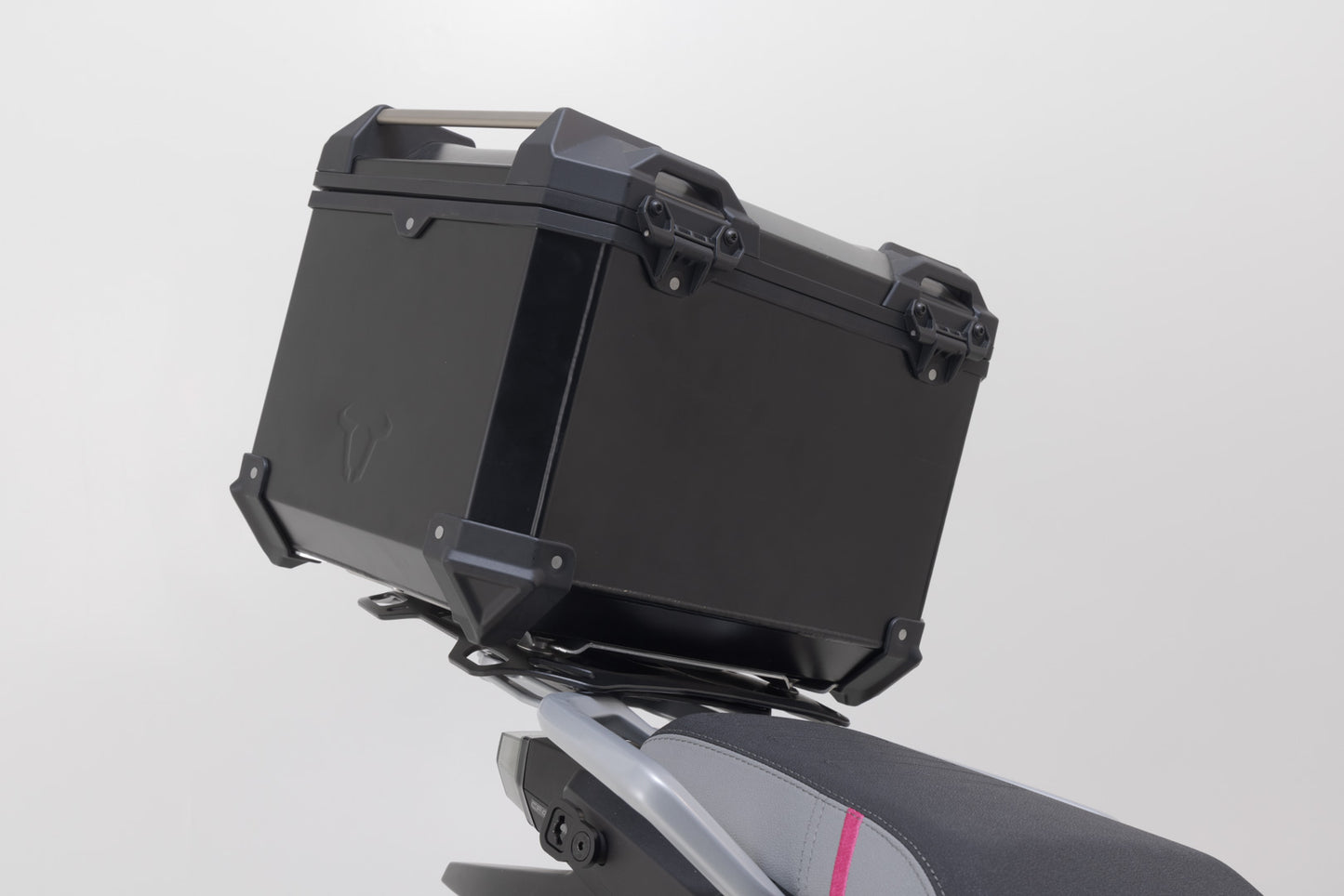 SW-Motech TRAX ADV top case system