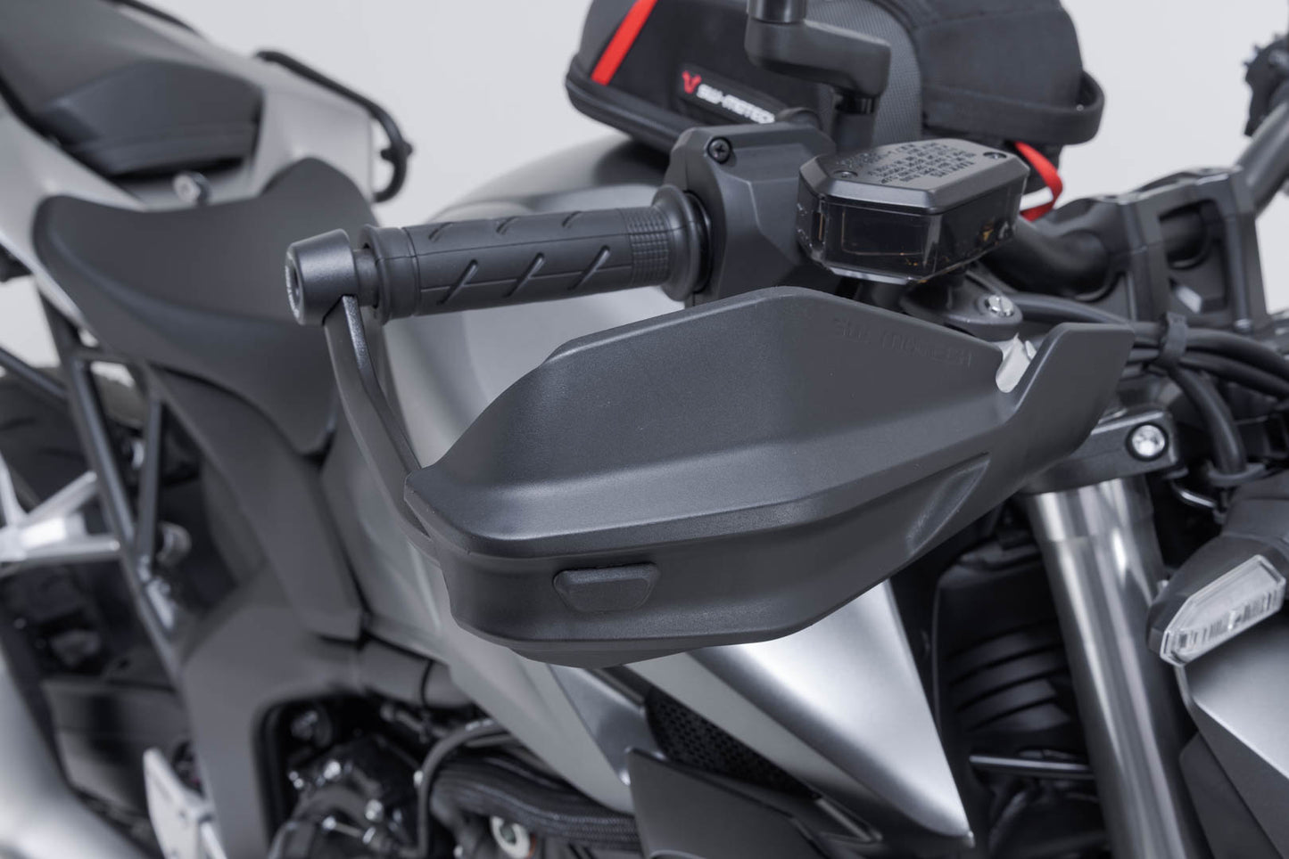 SW-Motech Adventure handguard kit