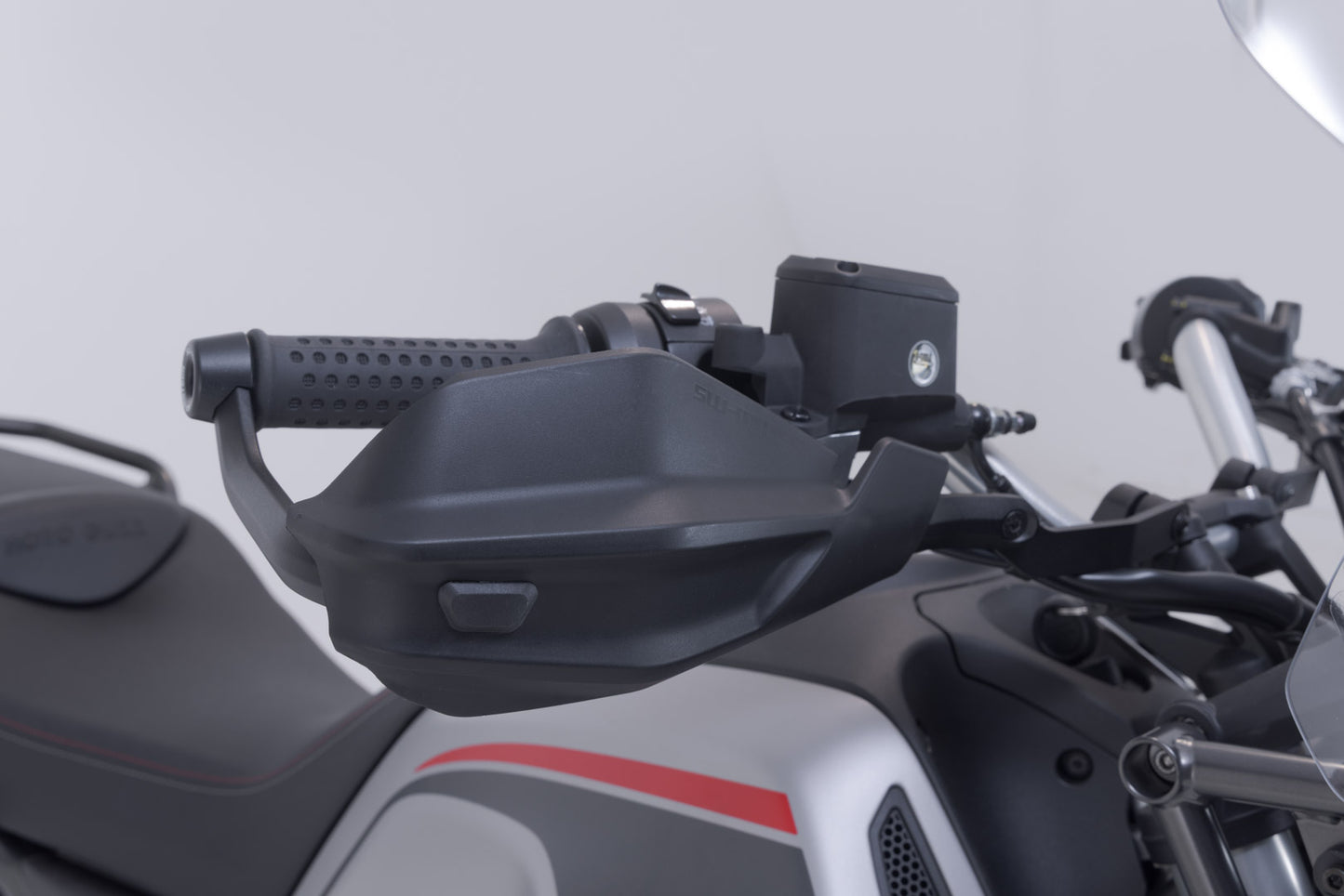SW-Motech Adventure handguard kit