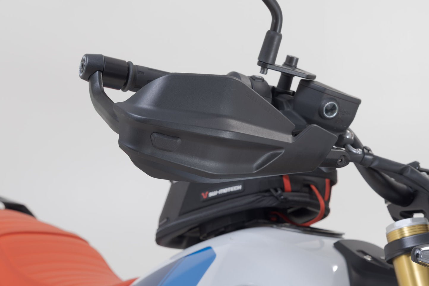 SW-Motech Adventure handguard kit