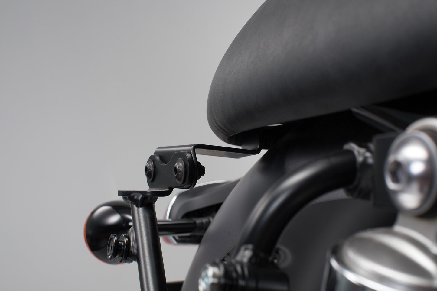 SW-Motech Adapter for SLC + V-LOC side carrier left