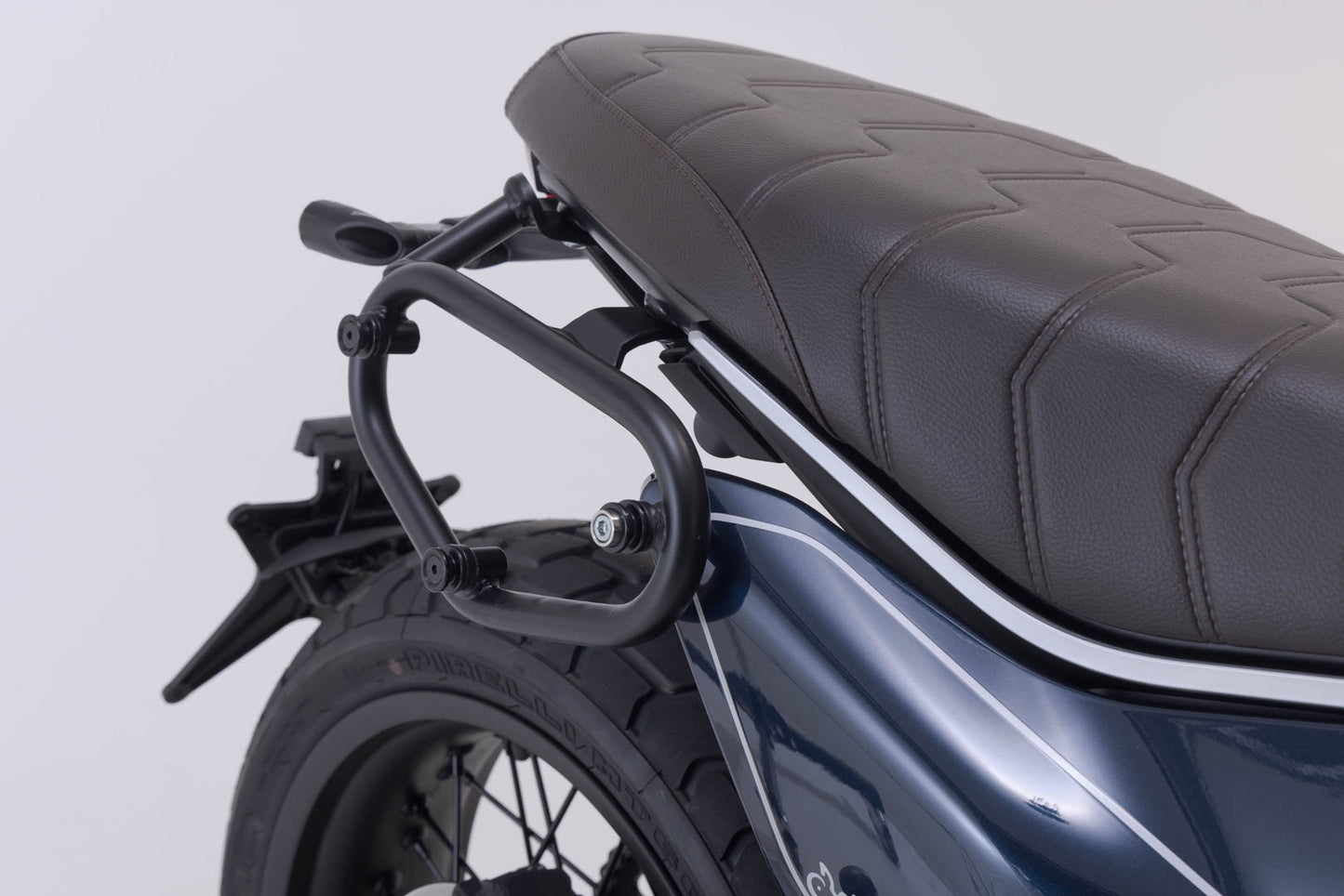 SW-Motech Legend Gear side bag system LC