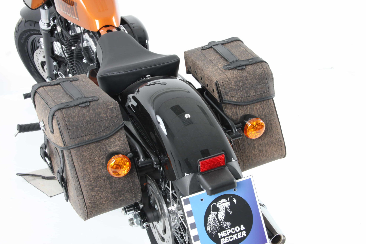 Hepco & Becker Saddlebag holder Cutout - black for Harley-Davidson •XL 883 L/R/C•Sportster 883 Low/Iron/Roadster/Custom/Super Low (04-20)•XL 1200L/N/C/CX•Sportster 1200 Low/Nightster/Custom/Roadster (04-20)•Forty-Eight (10-20) • Seventy-Two (12-20)