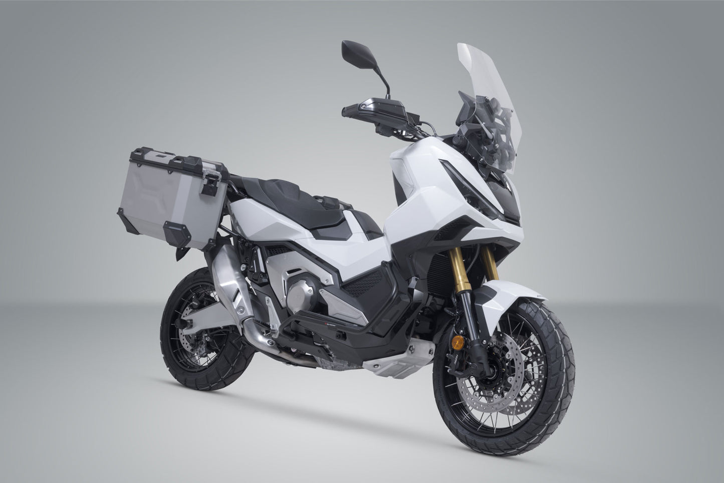SW-Motech TRAX ADV aluminium case system