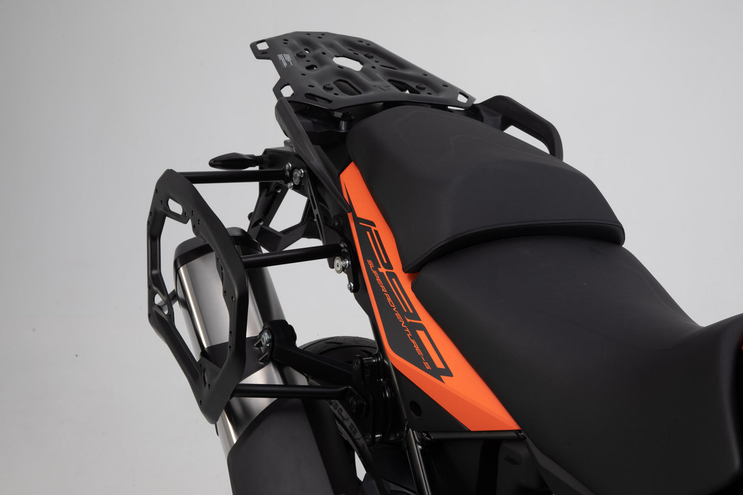 SW-Motech Adventure set DUSC with top case XL