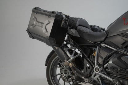 SW-Motech TRAX ADV aluminum case system + Akrapovic