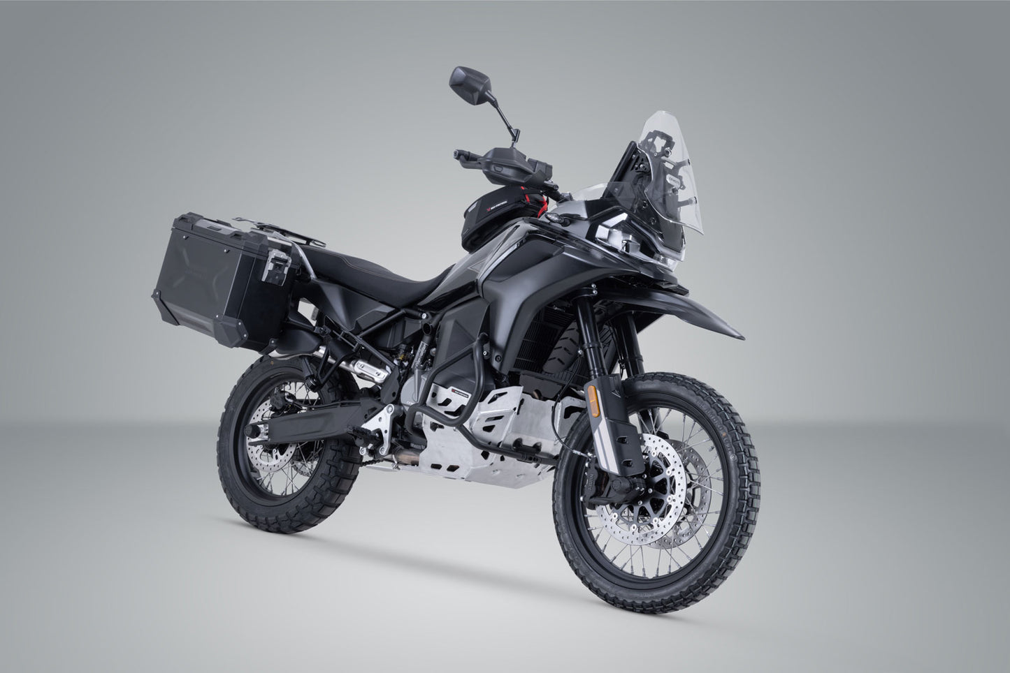 SW-Motech TRAX ADV aluminium case system