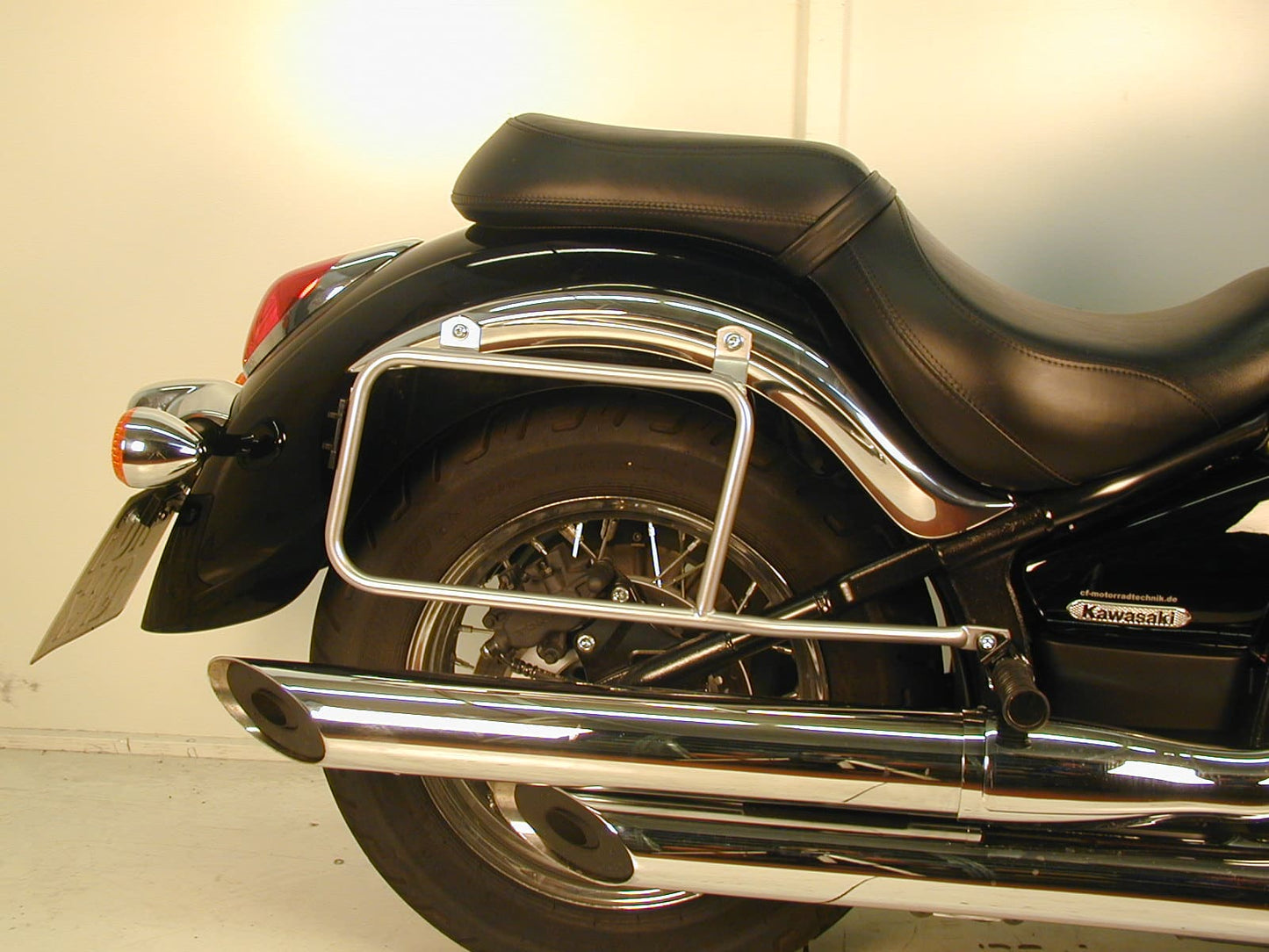 Hepco & Becker Sidecarrier permanent mounted black for Kawasaki VN 900 Classic/900 Custom/Vulcan
