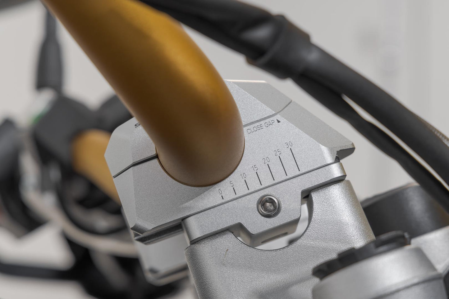 SW-Motech Bar back variable for Ø32 handlebars