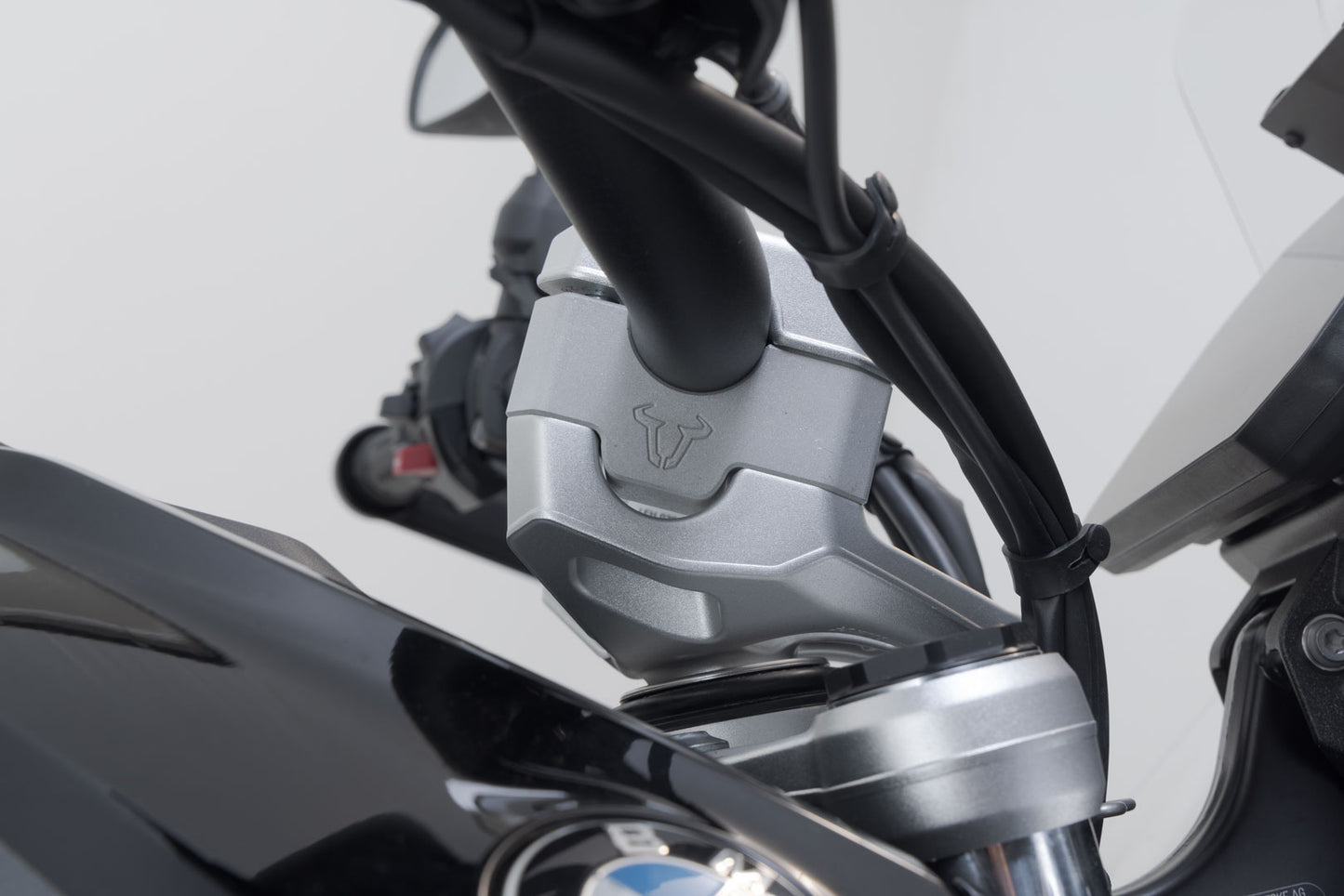 SW-Motech Bar riser