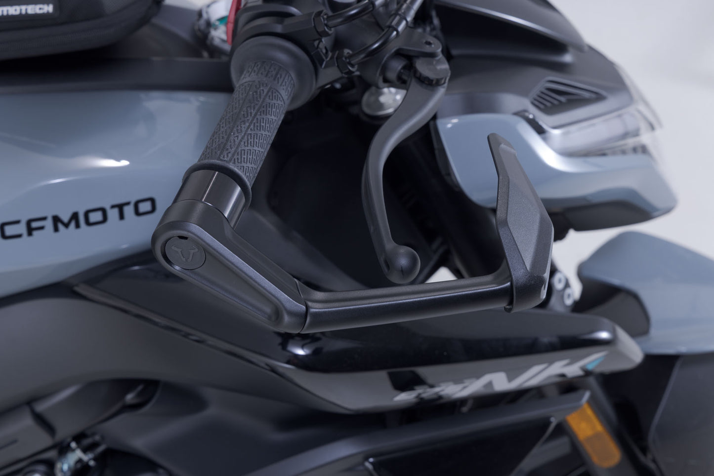 SW-Motech Lever guards with wind protection