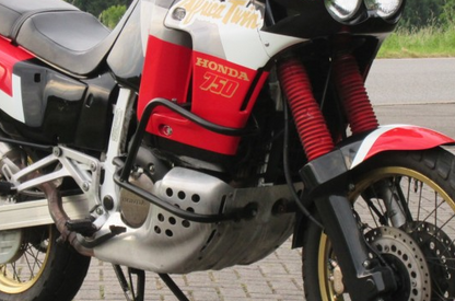 Hepco & Becker Tankguard black for Honda XRV 650/750 (1988-1992)