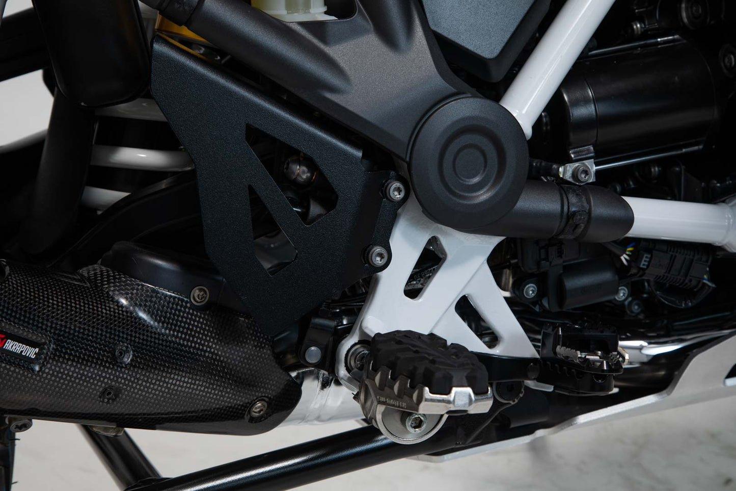 SW-Motech Brake cylinder guard set