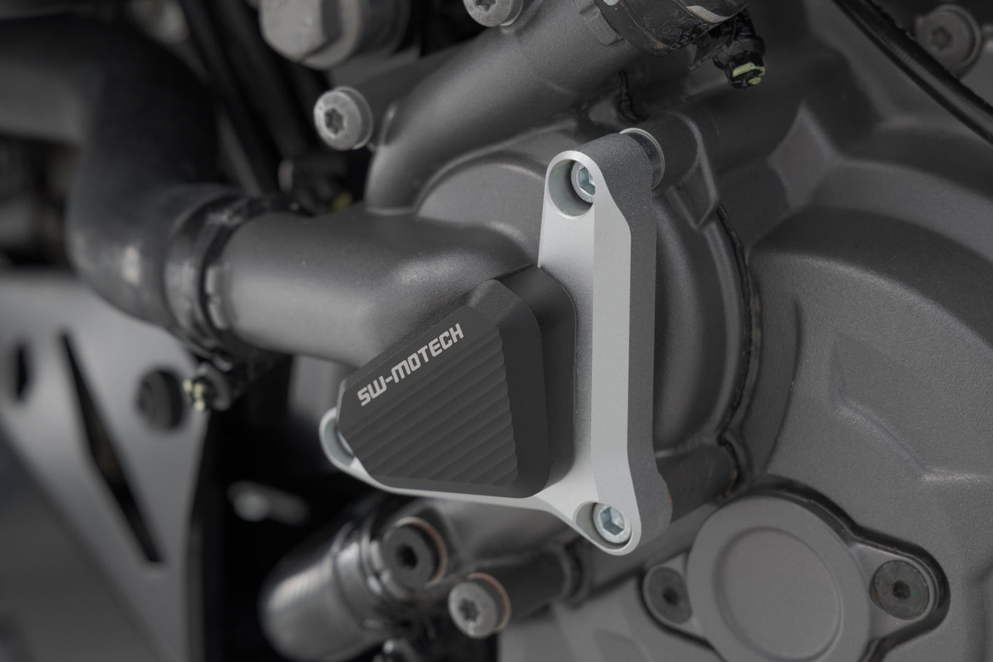 SW-Motech Water pump protection