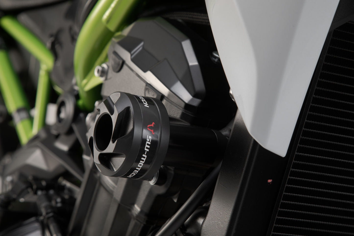 Frame slider kit