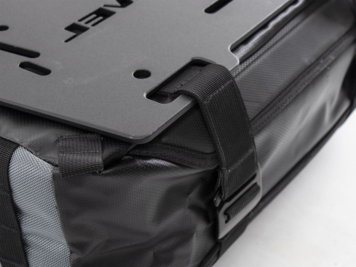 Hepco & Becker Sidebag Xtravel Basic (single bag) left side incl. 1x universal holding plate for side carrier